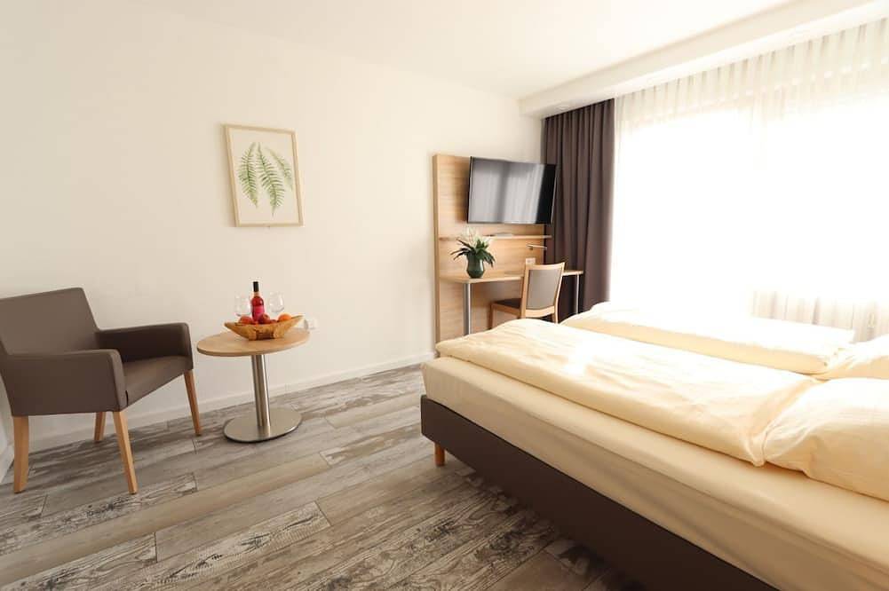 Ganze Wohnung, Ein-Zimmer-Apartment Deluxe in Ostfildern, Landkreis Esslingen