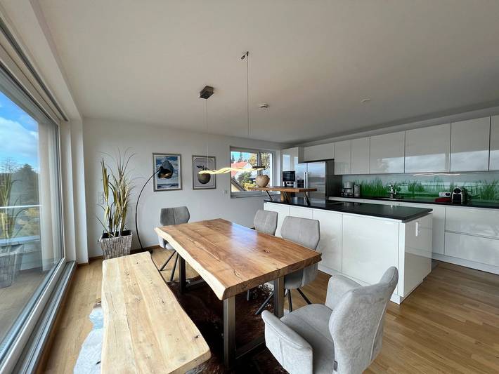 Ferienwohnung für 6 Personen, mit Terrasse und Seeblick sowie Ausblick und Balkon/Terrasse in Überlingen - 3