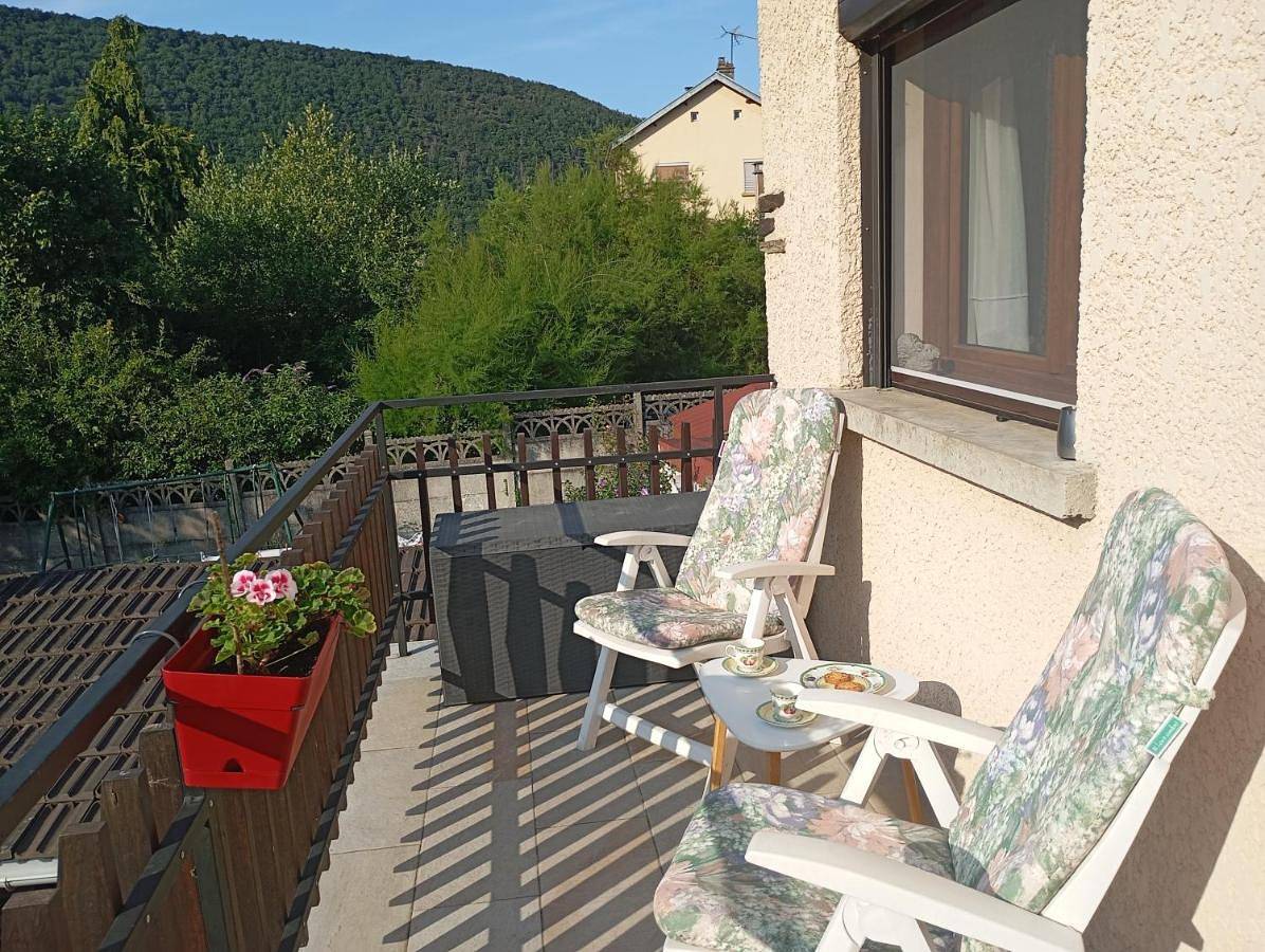 Family Double Room in Revin, Parc naturel régional des Ardennes