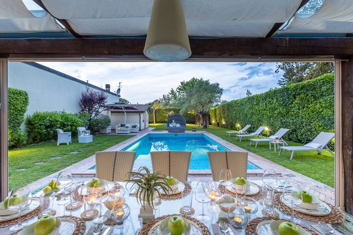 Villa Gatti in Marina di Pietrasanta, Pietrasanta