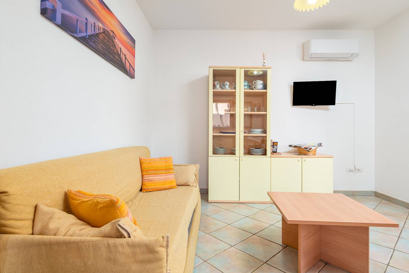 Maison "Villetta Bifamiliare 2", avec Wi-Fi, climatisation, terrasse et jardin. in San Teodoro, Olbia-Tempio