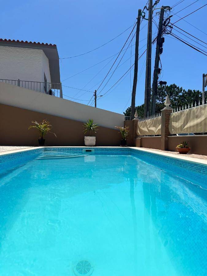 Casa rural para 8 personas, con vistas además de piscina y jardín en Nazaré - 2