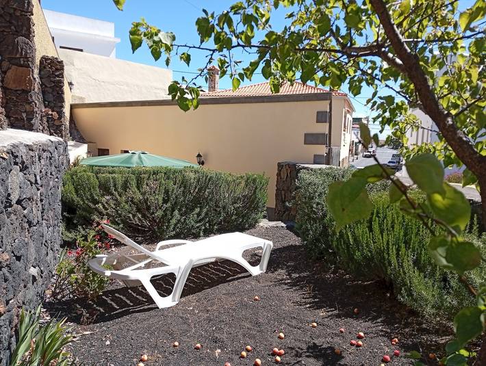 Casa rural para 2 personas, con terraza y jardín en El Pinar de El Hierro