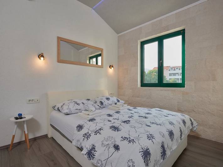 Ferienwohnung für 4 Personen, mit Garten