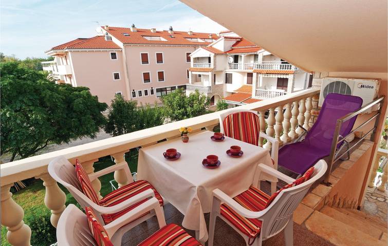 Ferienwohnung für 4 Personen, mit Terrasse in Privlaka - 4