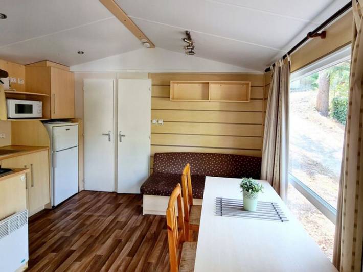 Mobil home pour 4 personnes, avec piscine et terrasse, animaux acceptés à Espira-de-Conflent - 2