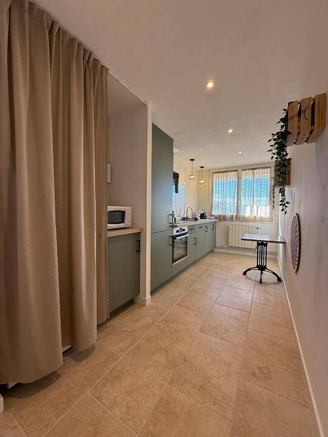 Appartement entier, Apartment in Amilly, Région de Montargis