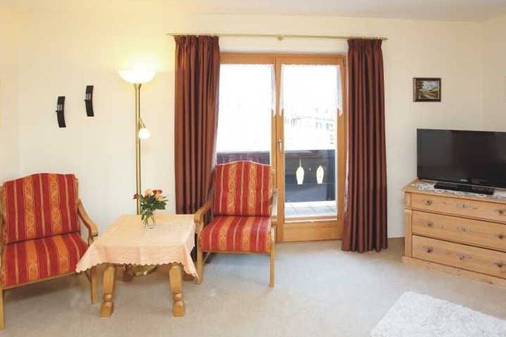 Entire apartment, Apartment 5 - Apartments Lohbinder (Fam. Holzer) in Rottach-Egern, Spitzingsee