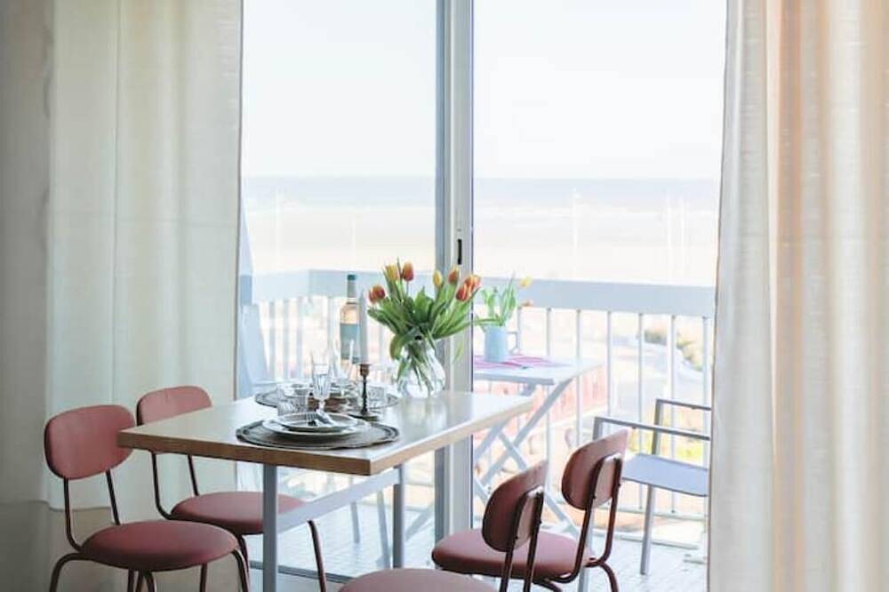 Entire apartment, Studio Cosy-balcon vue Mer-wifi in Berck-Plage, Berck