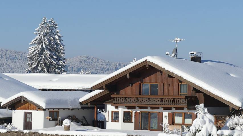 Ferienwohnung für 2 Personen, mit Balkon in Saulgrub