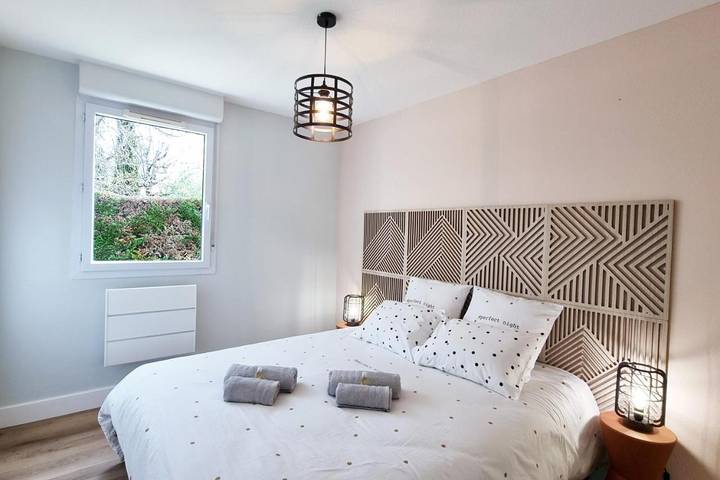 Gîte pour 4 personnes, avec jardin ainsi que terrasse et piscine à Cahors - 4