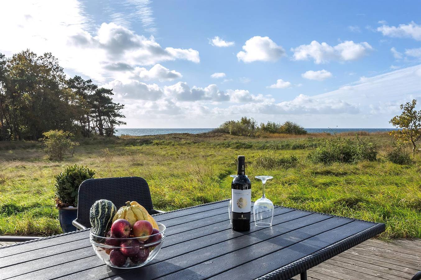 Nice home in Aakirkeby w/ 4 Bedrooms, Sauna and Wifi in Østre Sømarken, Pedersker