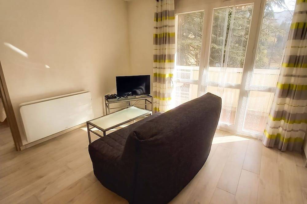 Appartement entier, Homerez - Appartement à Chambéry in Chambéry, Région de Chambéry