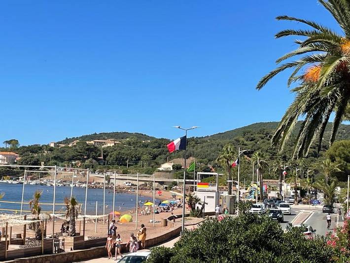 Gîte pour 2 personnes, avec vue et balcon dans Agay - 2