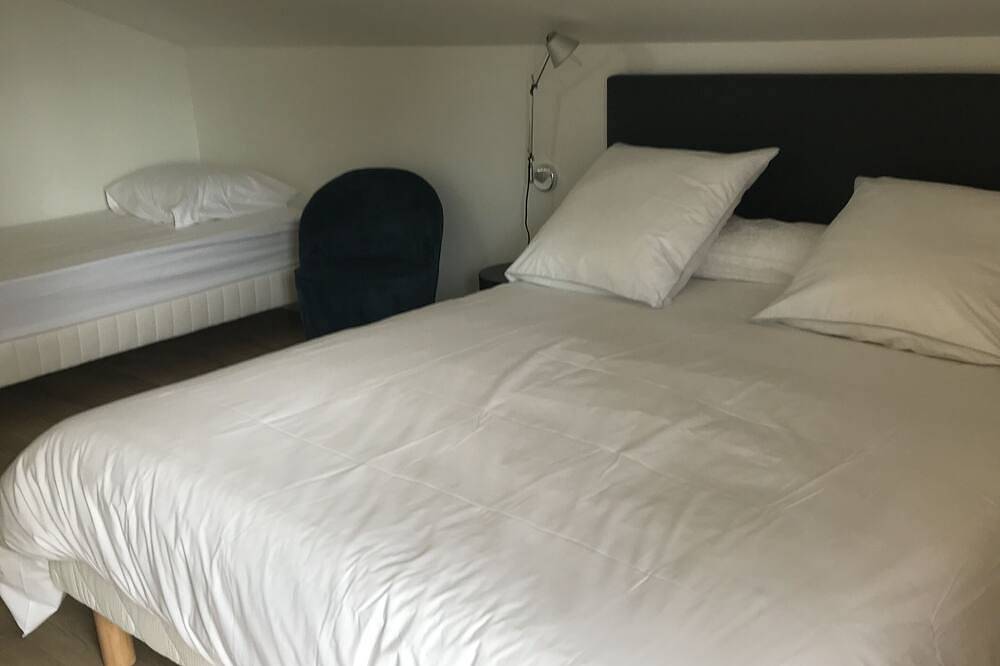 Magnificent air-conditioned villa with heated swimming pool, walking distance to the beach in Moliets-Plage, Moliets-et-Maâ