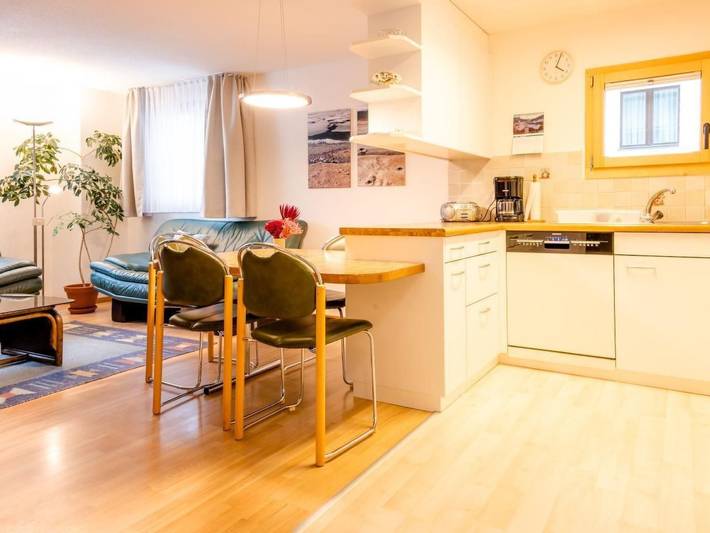 Gîte pour 4 personnes, avec jardin dans Sils Maria - 3