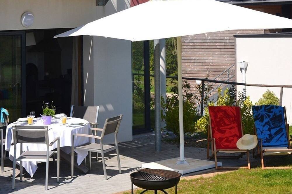 Appartement entier, Santal - Appartement 4/6P avec terrasse in Baden (France), Côte des Mégalithes