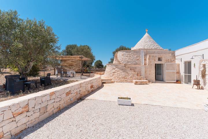 Gîte pour 2 personnes, avec jardin à Ostuni - 2
