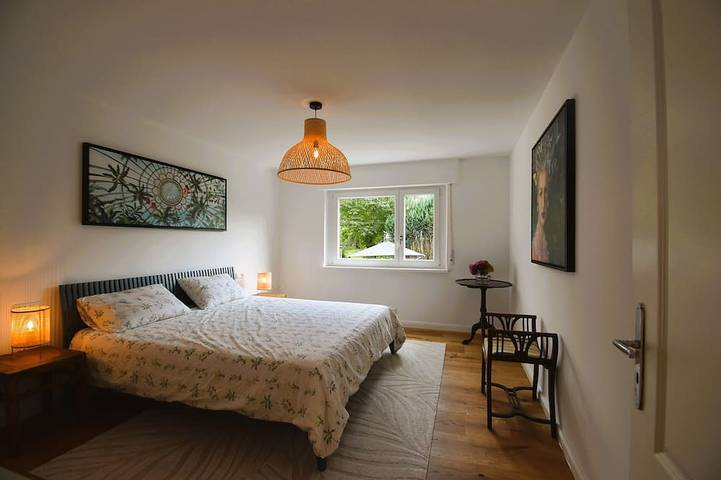 Ferienhaus für 12 Personen, mit Balkon und Garten sowie Pool in Eriskirch