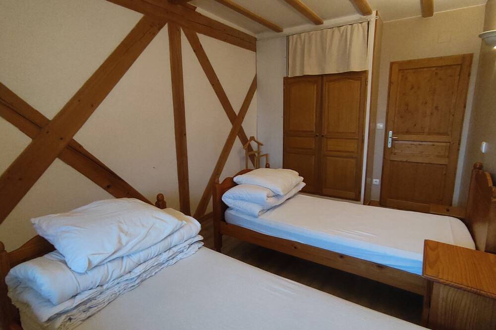Appartement entier, Spacieux Duplex alsacien proche de Colmar et du vignoble in Ungersheim, Région de Guebwiller