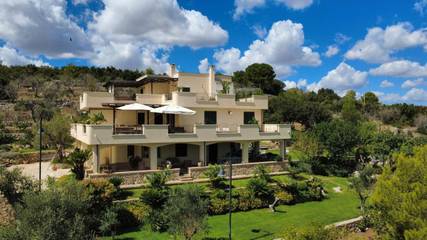 Location de vacances pour 2 personnes, avec jardin et vue, adapté aux familles à Specchia