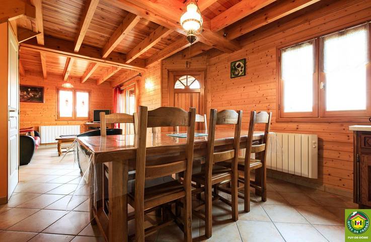 Chalet de Ravel in Picherande, Parc naturel régional des Volcans d'Auvergne