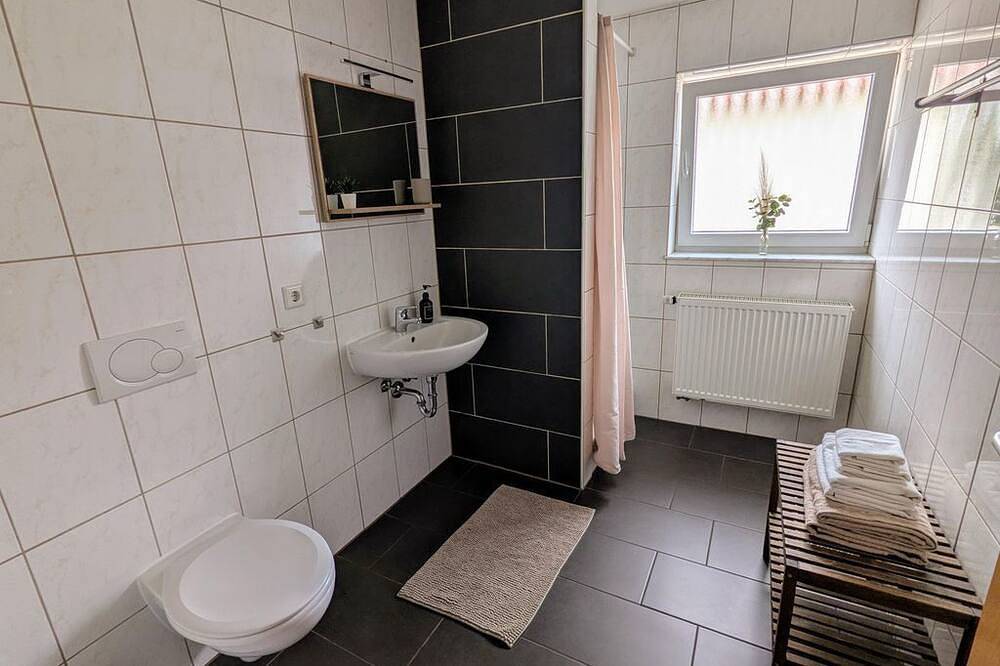 Ganze Wohnung, Feld&Flair - Apartment Fürth - Ferienwohnung Feld&Flair bis 6 Personen im Grünen in Fürth, Franken