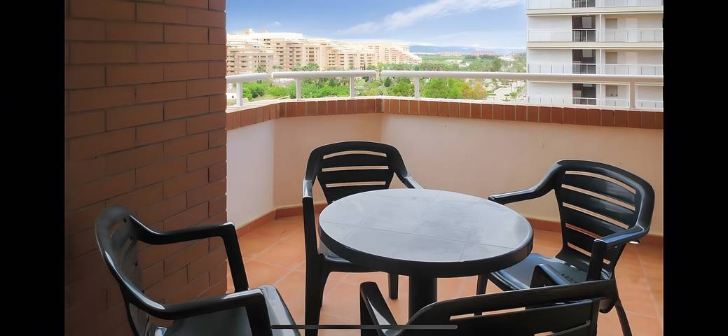 Ferienhaus für 5 Personen, mit Kinderpool und Whirlpool sowie Garten und Balkon, kinderfreundlich in Oropesa del Mar - 3