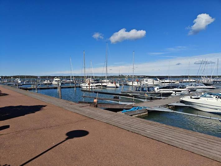 Lägenhet för 4 Personer, med utsikt och balkong på Åland