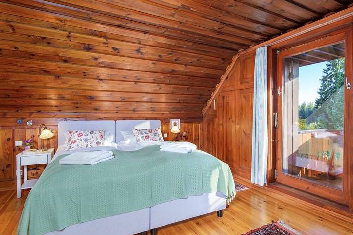 Ferienhaus für 10 Personen, mit Garten und Balkon in Freudenstadt - 2