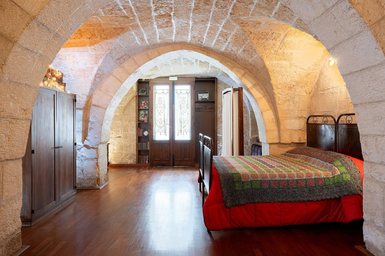 Appartement entier, Appartement « Leo » avec jardin privé, Wi-Fi et climatisation in Carovigno, Salento