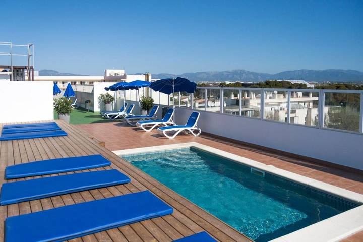 Hôtel pour 2 personnes, avec terrasse et piscine