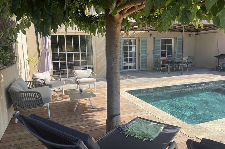 Villa pour 6 personnes, avec jacuzzi et piscine à Saint-Florent