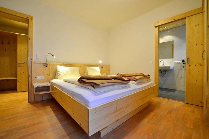 Ferienwohnung für 4 Personen, mit Ausblick und Balkon am Weissensee - 3