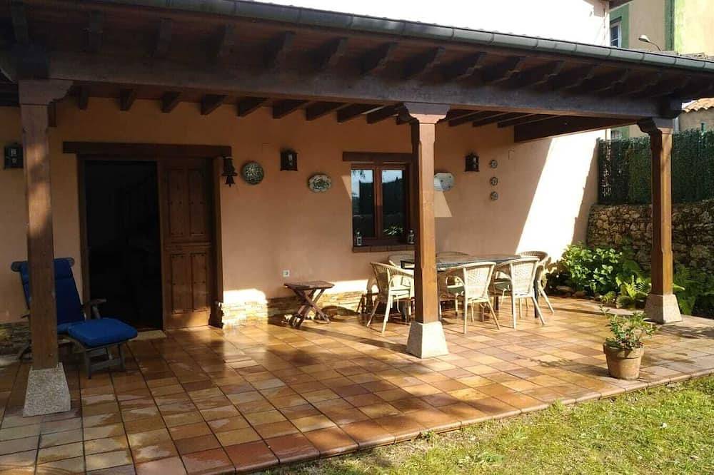 Villa Isabel in Piloña, Provincia de Asturias