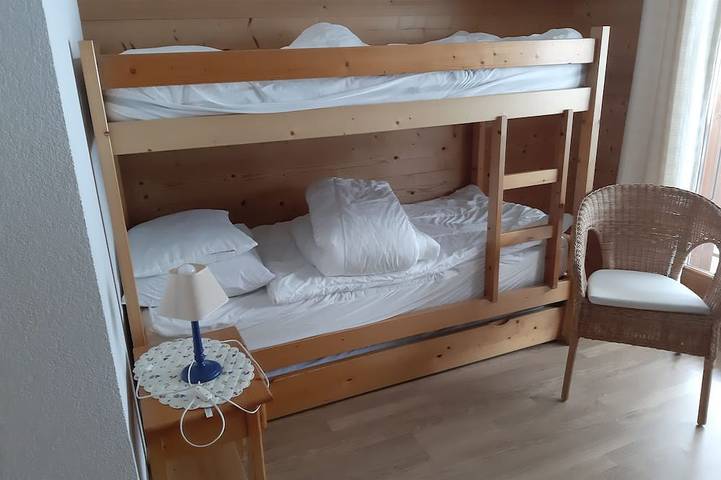 Gîte pour 11 personnes, avec balcon et jardin dans Morgins - 4