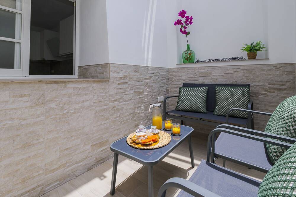Cubo's Lola Nueva House Town Center / urban / Klimaanlage / Terrasse / kostenloses Wlan in Alhaurín el Grande, Málaga Provinz