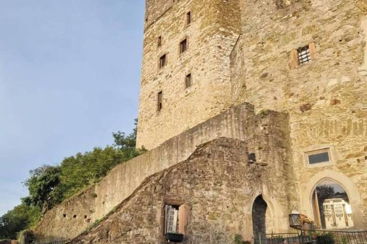 Hermannstein Castle - The Kings' Chamber in Wetzlar, Lahn-Dill-Kreis