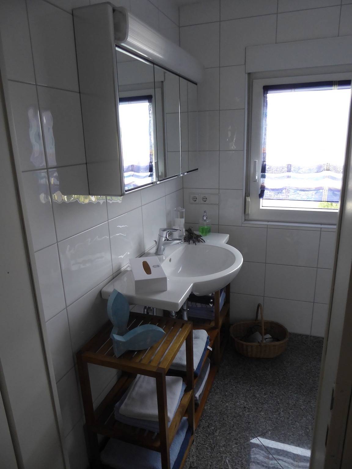 Ganze Wohnung, Ferienwohnung Anke Kaufmann - Gemütliche Ferienwohnung (65qm) mit zwei Schlafzimmern in idealer Lage in Miltenberg, Spessart-Mainland
