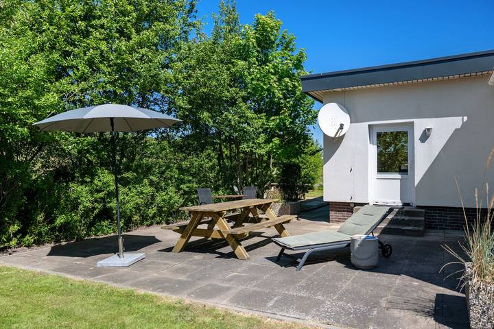 Ferienwohnung für 2 Personen, mit Garten in Wesselburenerkoog