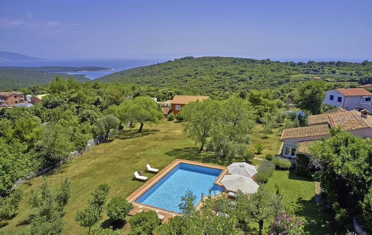 Villa für 10 Personen, mit Garten und Pool - 1
