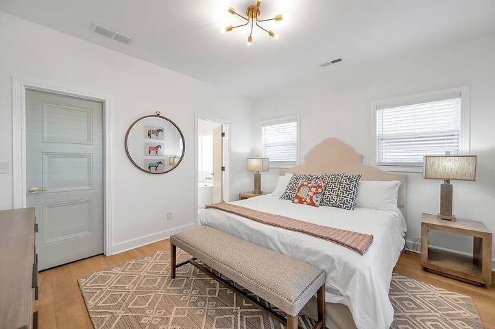 Vacation rental for 12 people, with hot tub and balcony as well as yard in Lexington