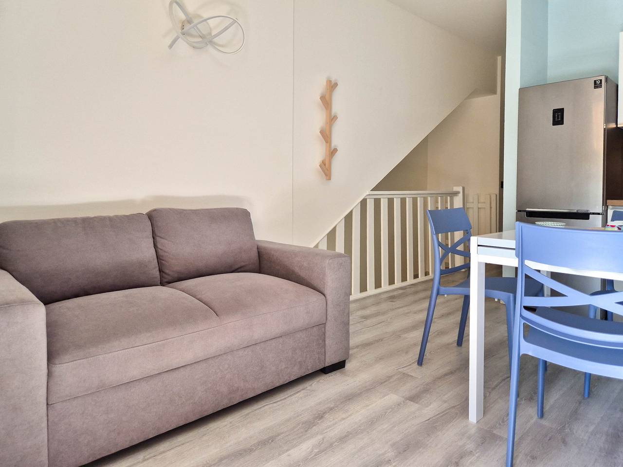 Entire apartment, Garda Breeze By Case al Lago in Puegnago sul Garda, Garda Mountains