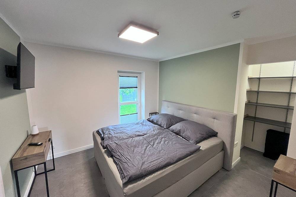 Schuppen 30 bei Hamburg zwischen den Meeren. Billard, Dart, Sauna, sehr luxuriös in Schmalfeld, Kreis Segeberg
