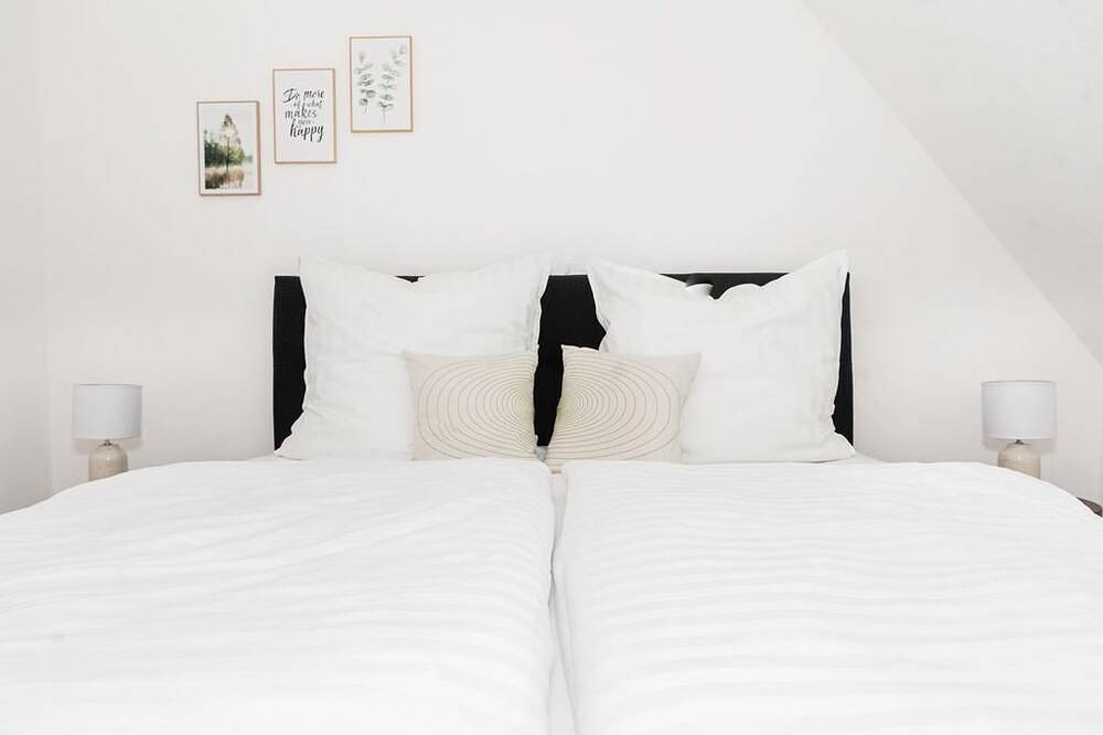 Ganze Wohnung, Fewo Wipfelglück, Dusche, Wc, 3 Schlafräume - Ferienwohnungen in Auerbach, Chemnitz und Umgebung