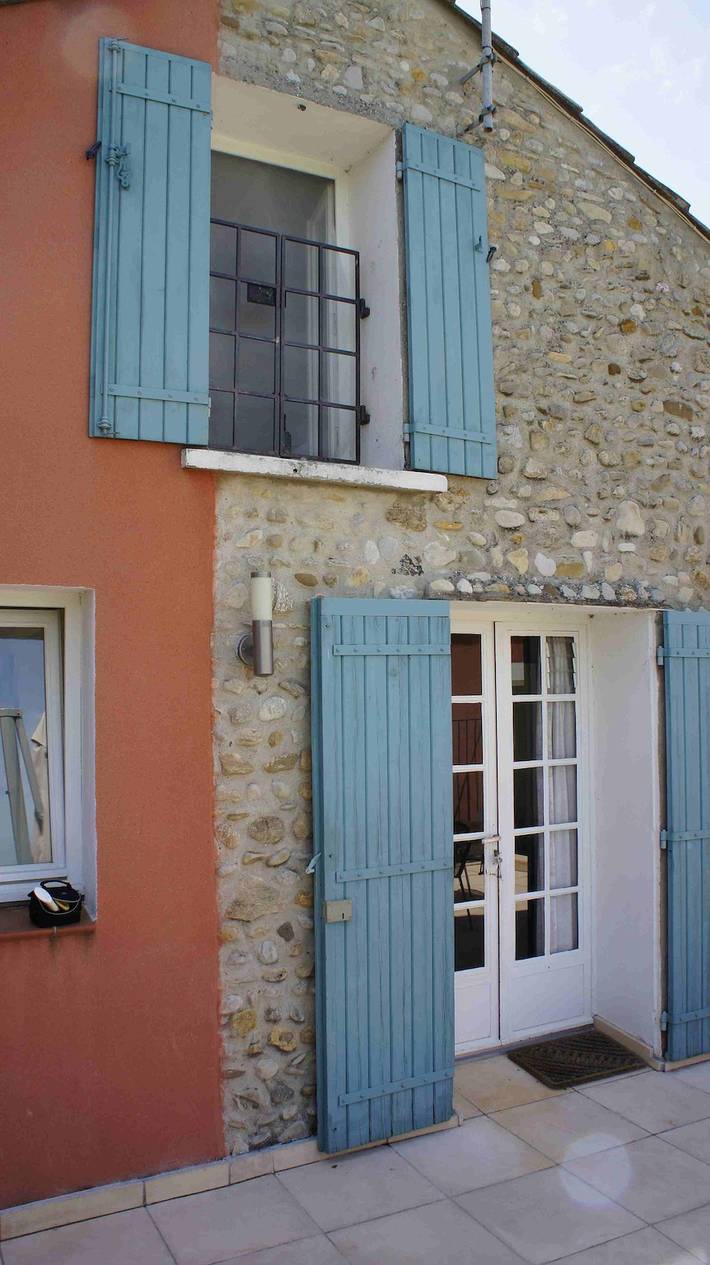 Gîte pour 6 personnes, avec piscine, adapté aux familles