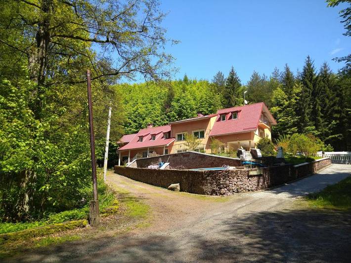 Bed & breakfast dla 2 osób, z Taras i Ogród oraz Basen dla dzieci i Basen w Kudowa-Zdrój