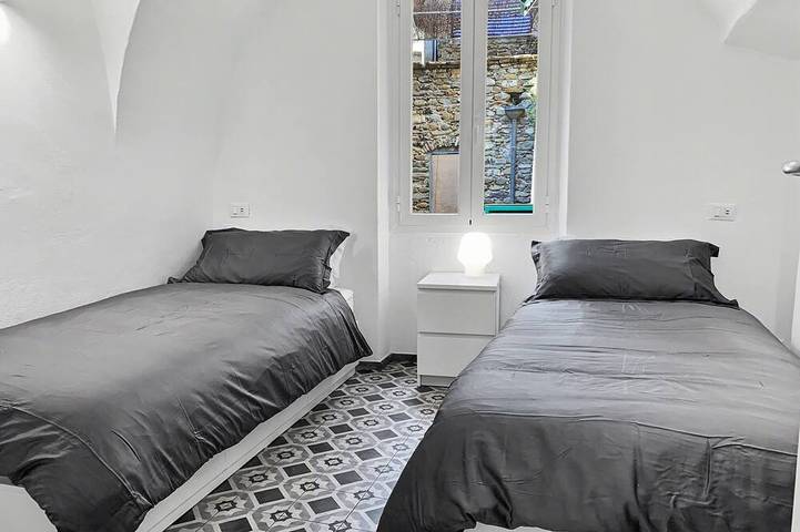 Gîte pour 10 personnes, avec balcon à Dolceacqua - 3