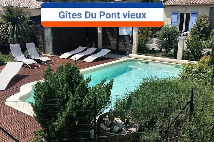 Gîte pour 4 personnes, avec jardin à Rieux-en-Val