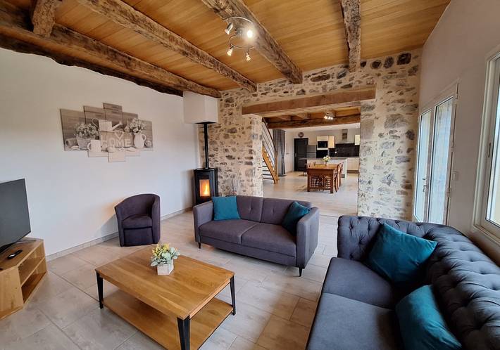Gîte pour 6 personnes, avec terrasse et jardin, animaux acceptés dans l' Aveyron - 2